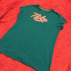 Nike t-shirt